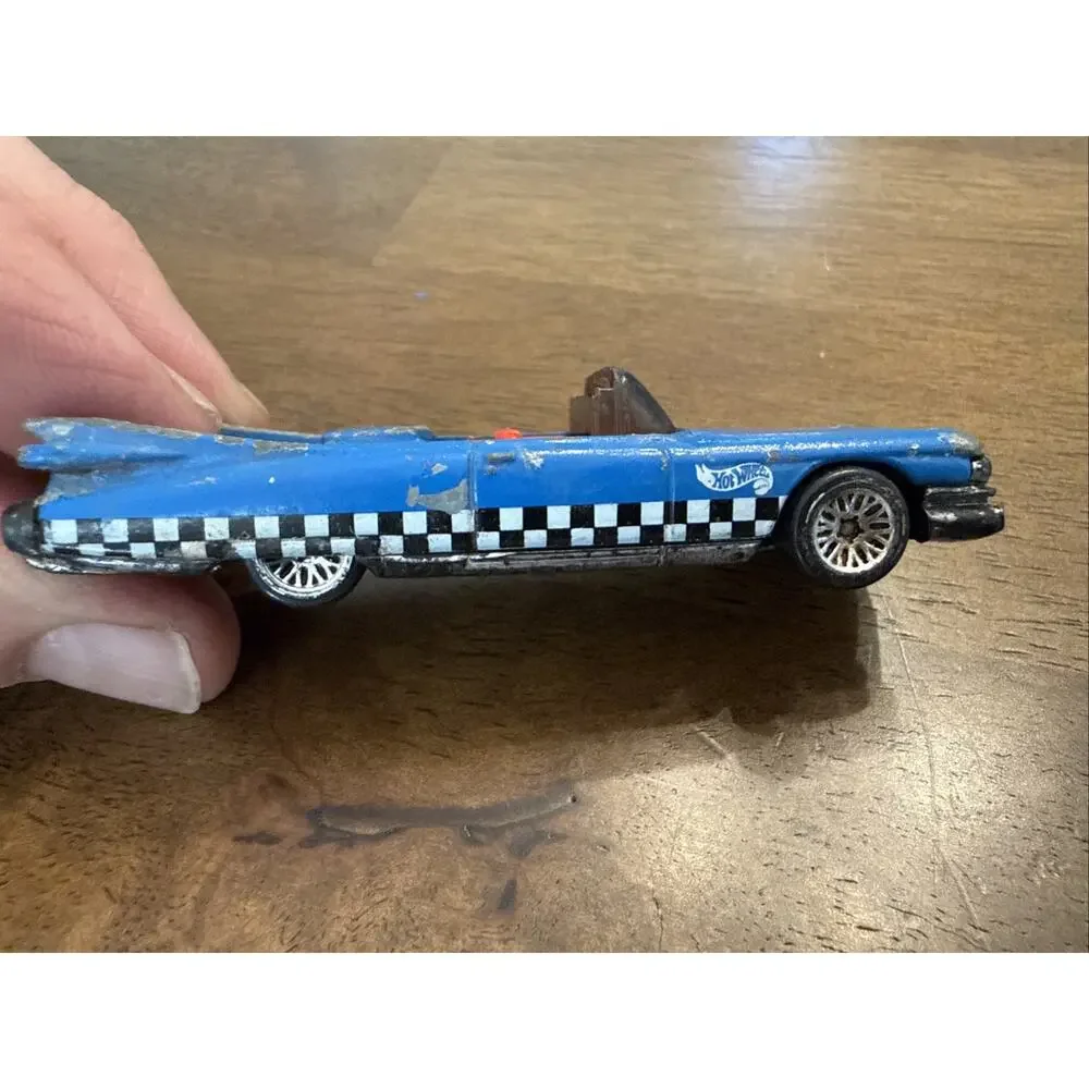 vintage hot wheels Convertible Caddy